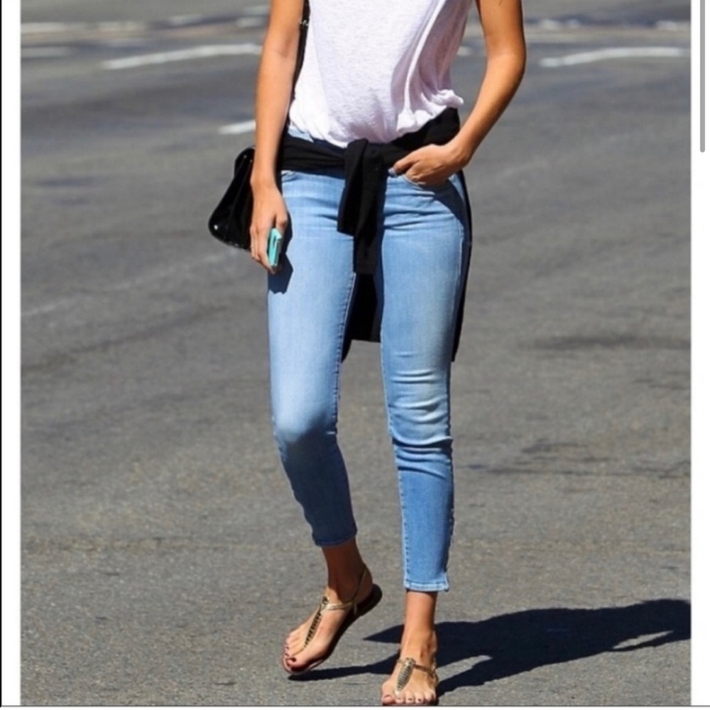 Mother The Looker “light kitty” Ankle Zip Jeans Size 26